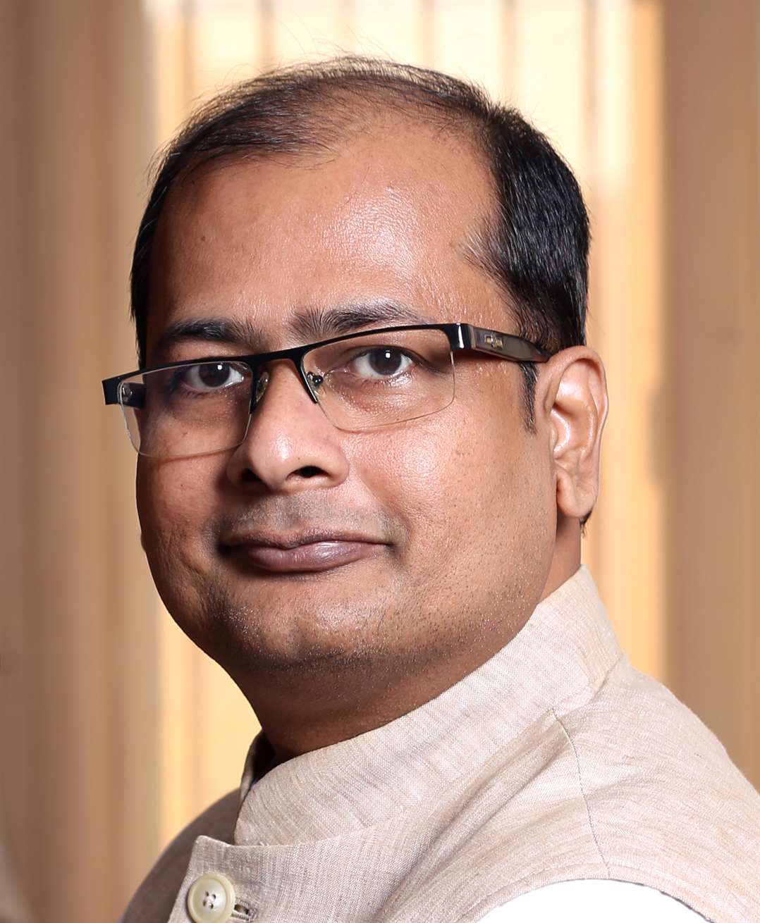 Mr Rajdeep Mukherjee